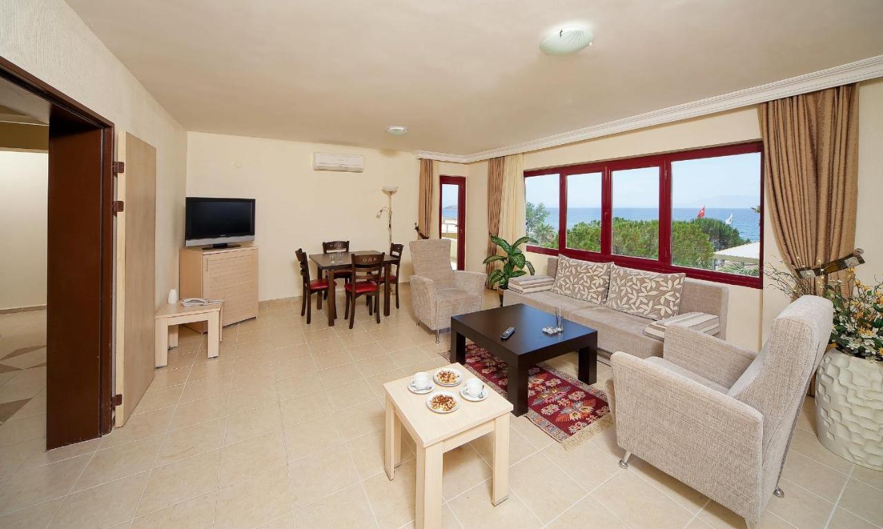 Grand Sahins Gumuldur 4* İzmir