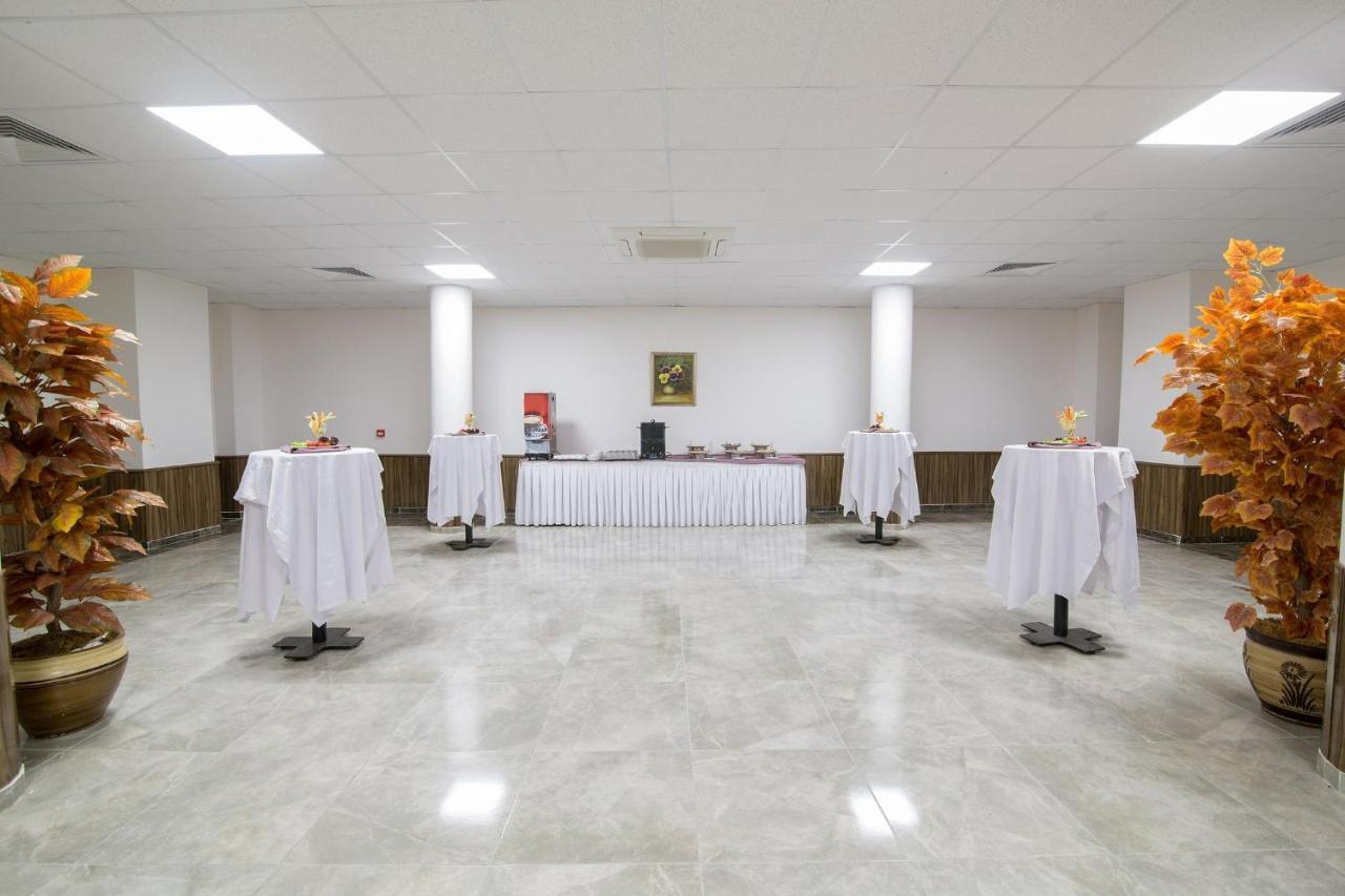 Grand Sahins Gumuldur Otel