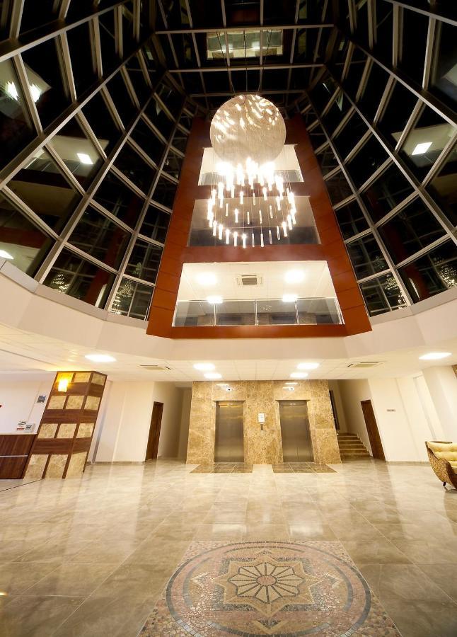 Grand Sahins Gumuldur Otel 4*